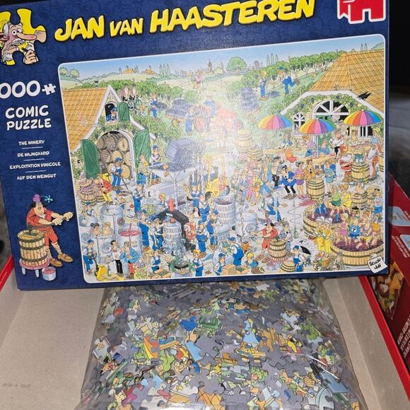 Jan Van Haasteren "The Winery" 1000 piece puzzle COMPLETE - Picture 1 of 1